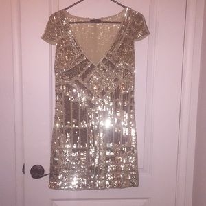 ✨Bebe - Gold sequin dress.✨